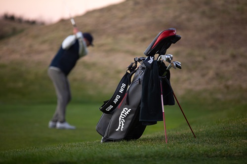 Sun Day Red x Vessel Golf Bags & Headcovers